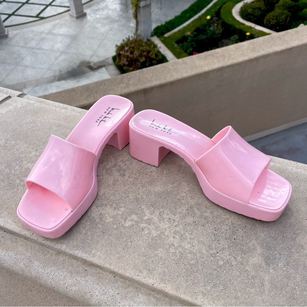 Nicole Miller Jelly Slides